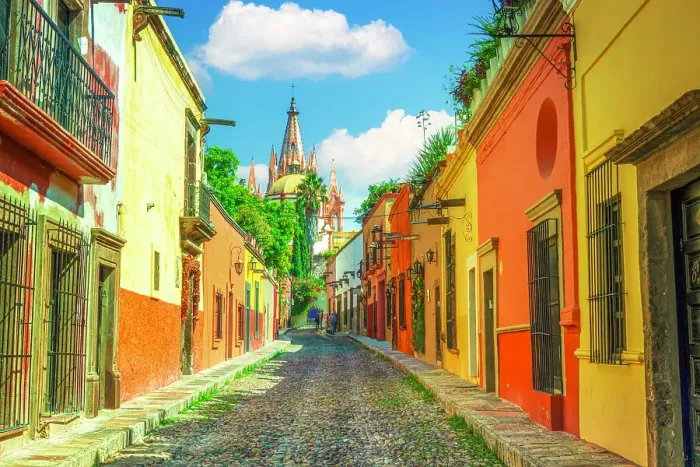 Framed Print : Aldama Street. San Miguel de Allende, Mexico Framed Print : Aldama Street. San Miguel de Allende, Mexico
