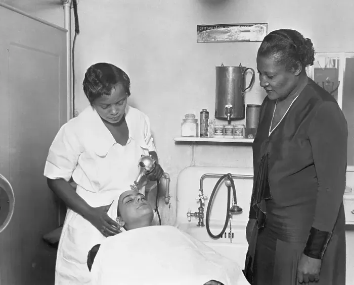 Framed Print : A'Lelia Walker Observing Facial Treatment Framed Print : A'Lelia Walker Observing Facial Treatment