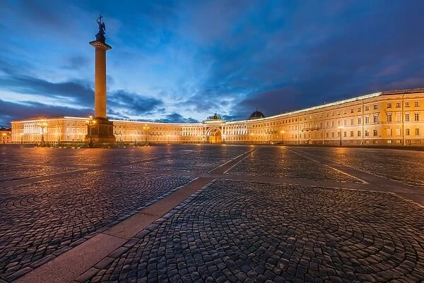 Alexander Column and the main headquarters in palace square