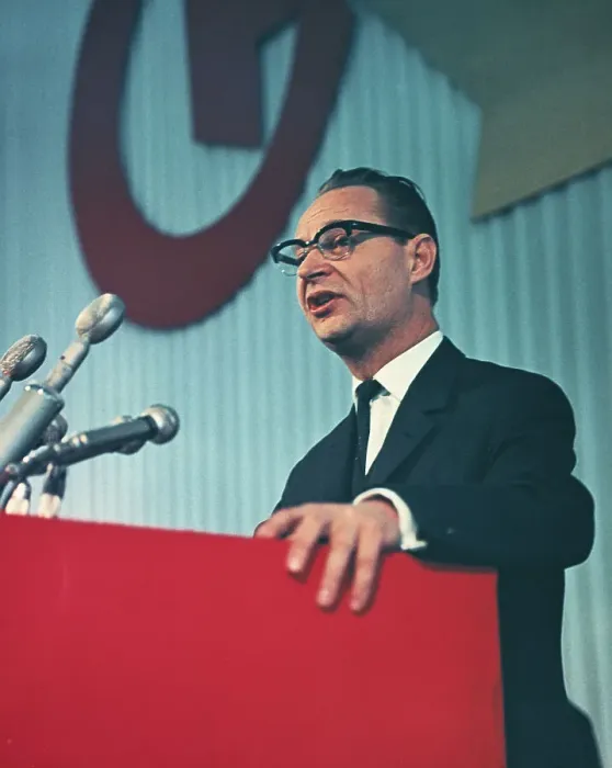 Framed Print : Alexander Dubcek Speaking at Podium