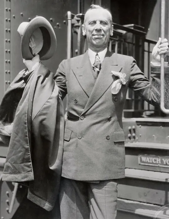 Framed Print : Alfred P. Sloan Arriving in Los Angeles Framed Print : Alfred P. Sloan Arriving in Los Angeles