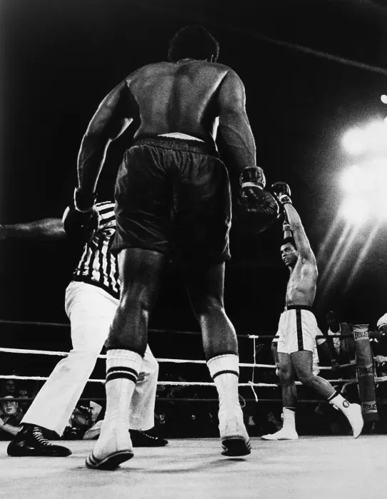 Framed Print : Ali Beats Forman in Kinshasa Framed Print : Ali Beats Forman in Kinshasa