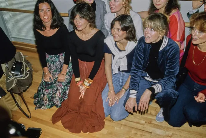 Framed Print : Ali MacGraw, Kate Jackson, Jane Fonda and Tina Louise