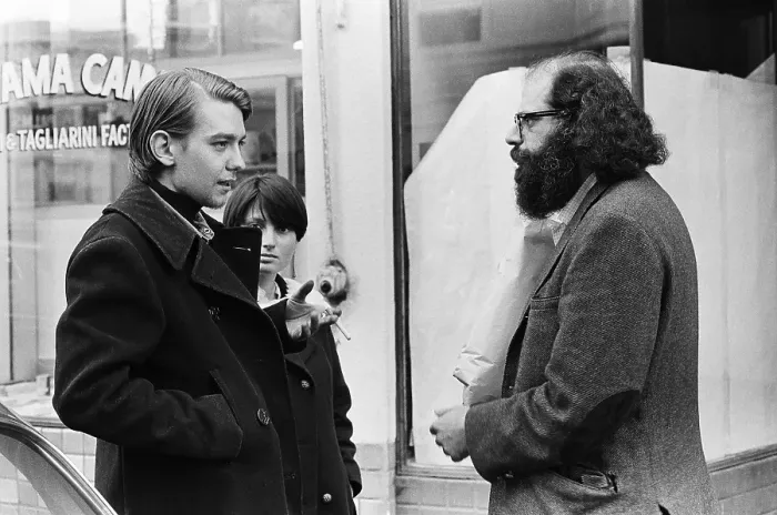 Framed Print : Allen Ginsberg Talks with Hippies