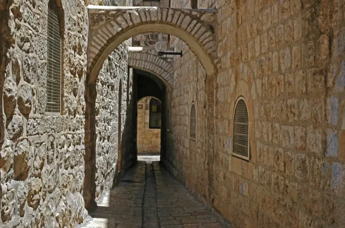Framed Print : An alley in the Jewish Quarter of Old Jerusalem