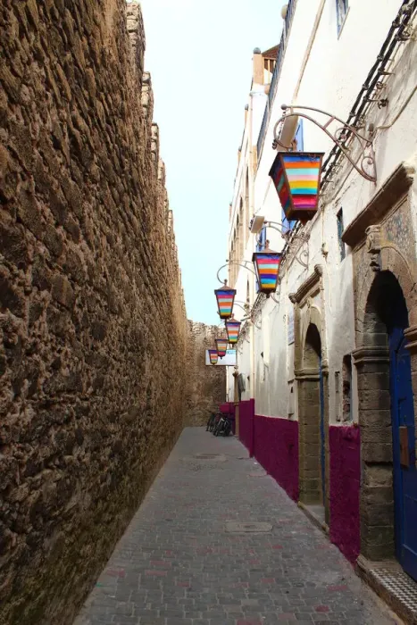 Framed Print : An alley in the medina of Essaouira Framed Print : An alley in the medina of Essaouira