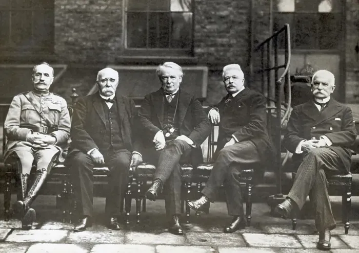 Framed Print : Allied Leaders Pose in London Framed Print : Allied Leaders Pose in London