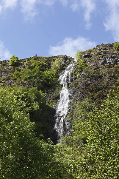 Altnagowna waterfall, also known as the Grey Mares Tail, Glenariff valley, Glens of Antrim, County Antrim, Northern Ireland, Ireland, Great Britain, Europe