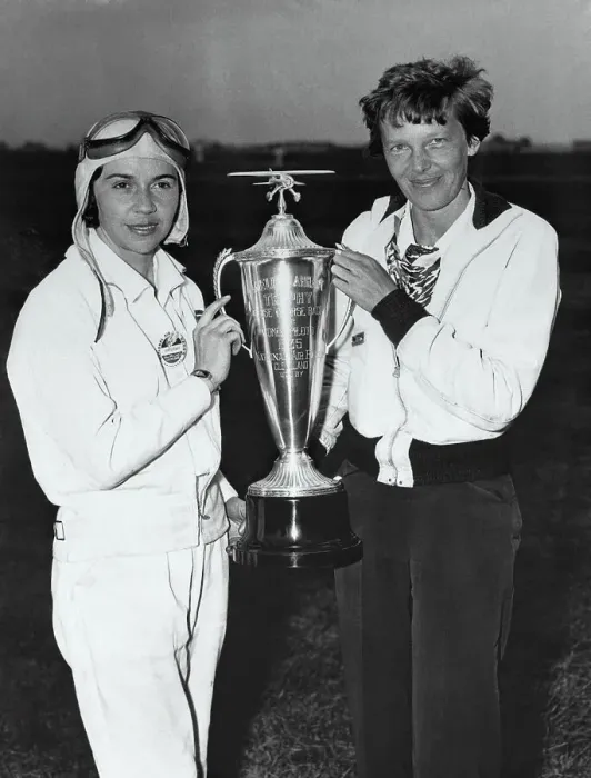 Framed Print : Amelia Earhart Presenting Trophy to Melba Beard