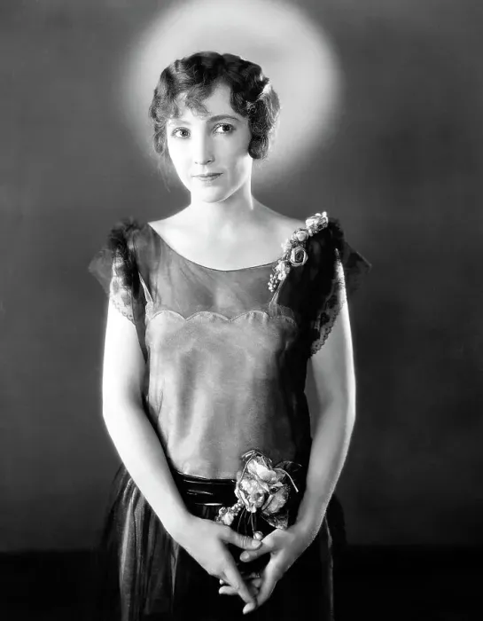 Framed Print : American Actress Bessie Love Framed Print : American Actress Bessie Love