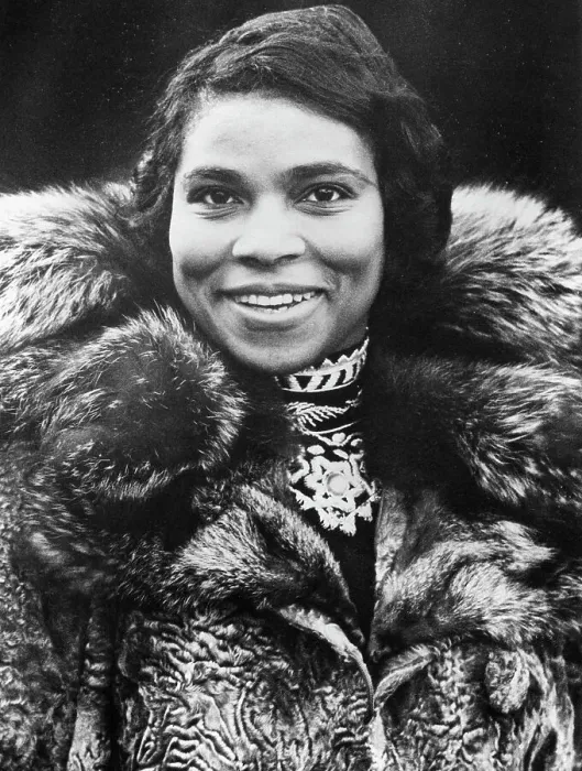 Framed Print : American Contralto Marian Anderson Framed Print : American Contralto Marian Anderson