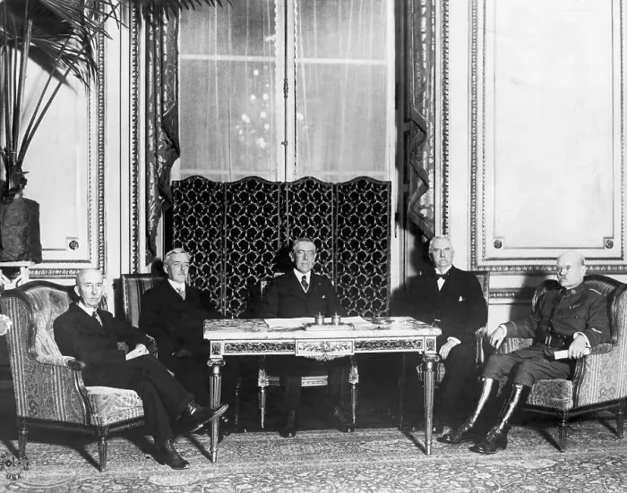 Framed Print : American Delegation At Versailles Peace Conference Framed Print : American Delegation At Versailles Peace Conference