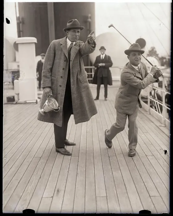 Framed Print : American Golf Stars Playing on Ship Framed Print : American Golf Stars Playing on Ship