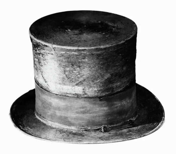Framed Print : American President Abraham Lincoln's Stove Pipe Hat Framed Print : American President Abraham Lincoln's Stove Pipe Hat
