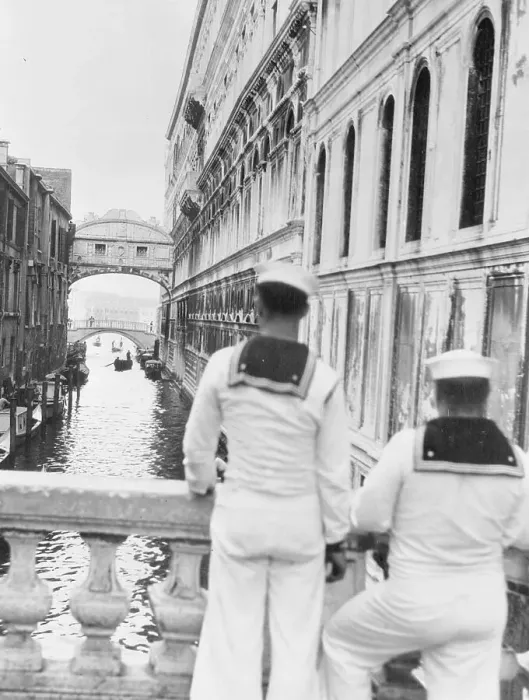 Framed Print : American Sailors Gazing at Bridge of Sighs in Venice Framed Print : American Sailors Gazing at Bridge of Sighs in Venice