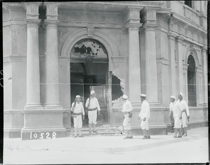 Framed Print : American Sailors in Mexico