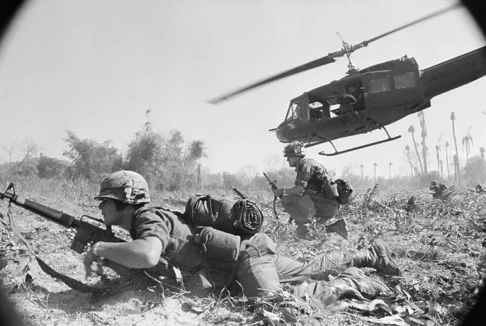 Framed Print : American Troopers Dropped from Helicopter During Vietnam War Framed Print : American Troopers Dropped from Helicopter During Vietnam War