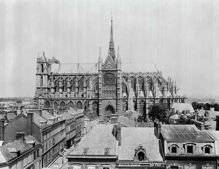 Framed Print : Amiens Cathedral in France Framed Print : Amiens Cathedral in France