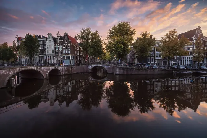 Framed Print : Amsterdam Canals Framed Print : Amsterdam Canals
