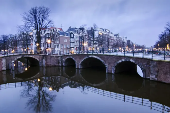 Framed Print : Amsterdams Prinsengracht Canal at the Blue Hour