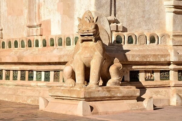 Ananda Phaya statue Bagan Buddhist Temple Unesco Myanmar