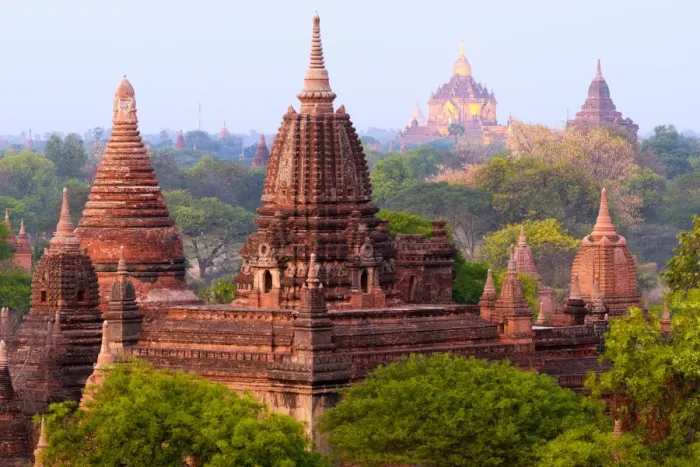 Framed Print : The Ancient City of Bagan, Myanmar Framed Print : The Ancient City of Bagan, Myanmar