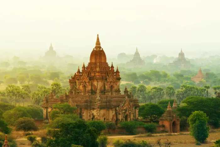Framed Print : The Ancient City of Bagan, Myanmar Framed Print : The Ancient City of Bagan, Myanmar