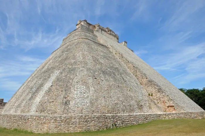 Framed Print : Ancient Mayan Curved Step Pyramid, Uxmal Framed Print : Ancient Mayan Curved Step Pyramid, Uxmal