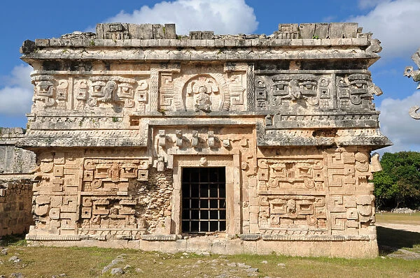 Ancient Mayan Temple Buildings, Chichen Itza
