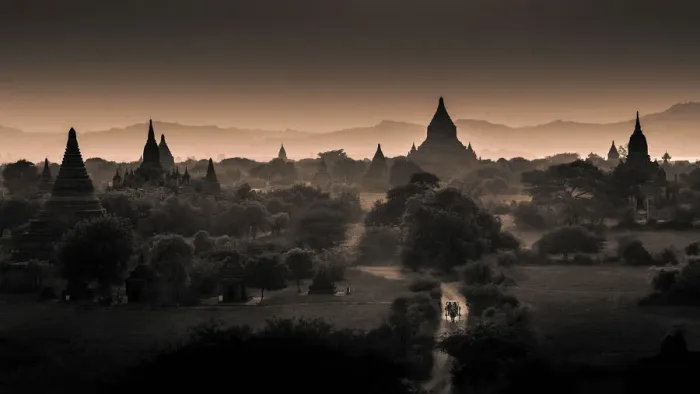 Framed Print : Ancient temples in old Bagan after sunset Framed Print : Ancient temples in old Bagan after sunset