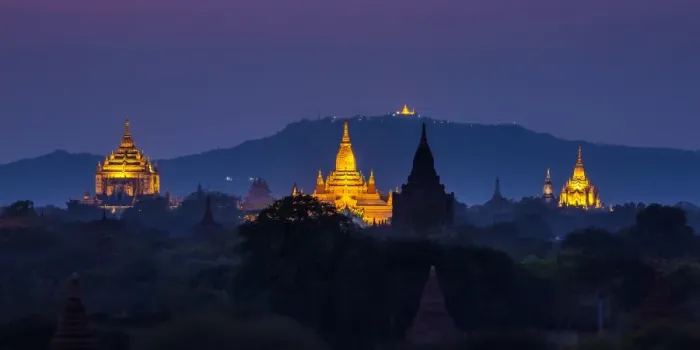 Framed Print : Ancient temples in old Bagan after sunset Framed Print : Ancient temples in old Bagan after sunset
