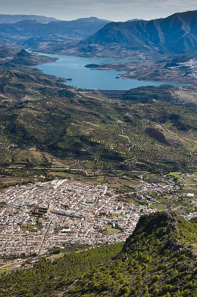 The Andalusian town of Algodonales, Sierra de Cadiz, Sierra de Lijar, Cadiz province, Andalucia, Spain
