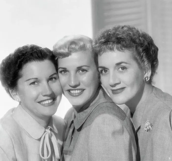 Framed Print : Andrews Sisters Framed Print : Andrews Sisters