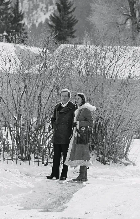 Framed Print : Andy Williams and Claudine Longet Framed Print : Andy Williams and Claudine Longet