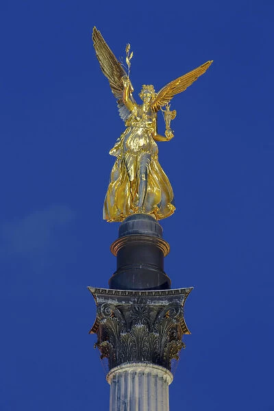 Angel of Peace, dusk, blue hour, Munich, Upper Bavaria, Bavaria, Germany