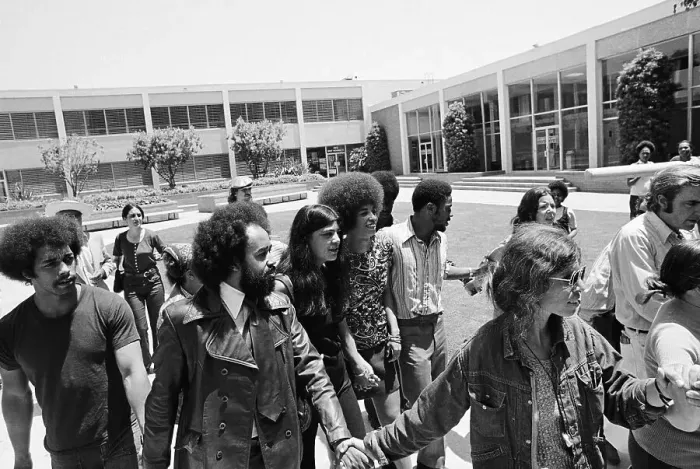 Framed Print : Angela Davis Encircled by Bodyguards After Acquittal Framed Print : Angela Davis Encircled by Bodyguards After Acquittal