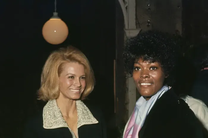 Framed Print : Angie Dickinson And Dionne Warwick Framed Print : Angie Dickinson And Dionne Warwick