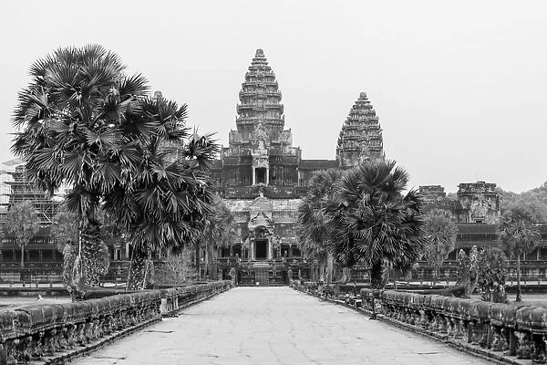The Angkor Wat without Tourists