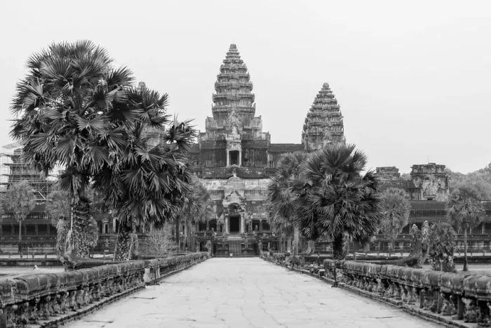 Framed Print : The Angkor Wat without Tourists Framed Print : The Angkor Wat without Tourists