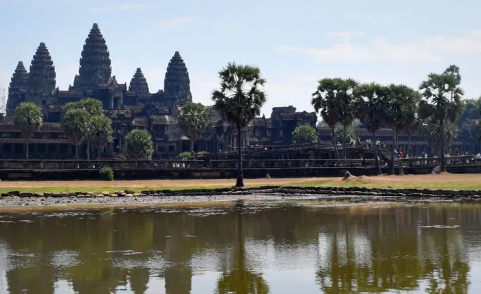 Framed Print : Angkor wat towers over pond - Siem Reap, Cambodia Framed Print : Angkor wat towers over pond - Siem Reap, Cambodia