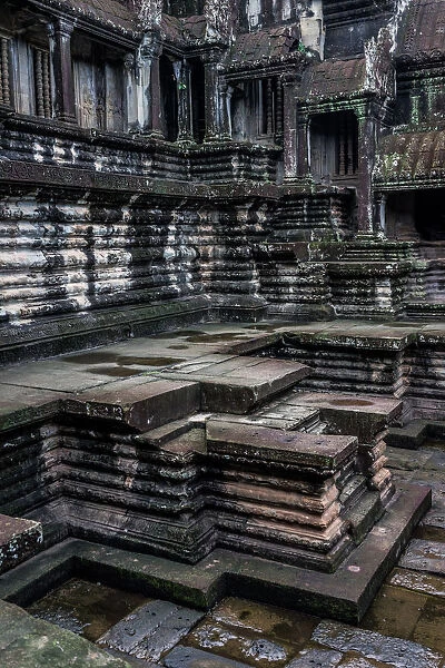 Angkor Wats interior
