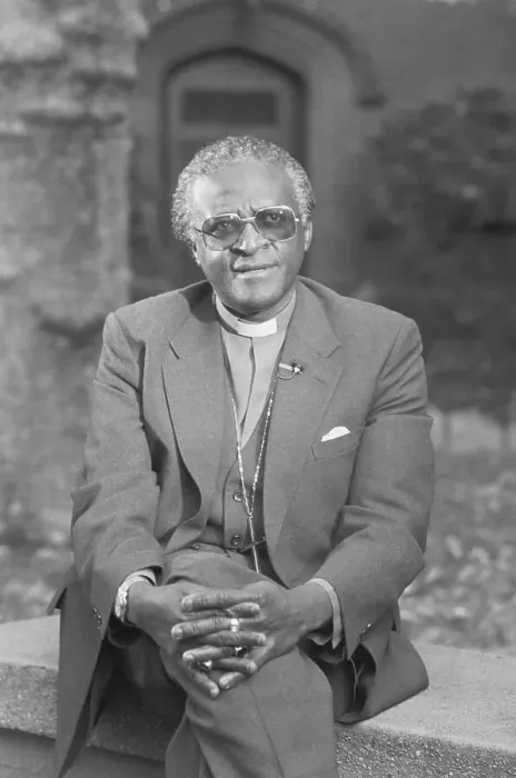 Framed Print : Anglican Bishop Desmond Mpilo Tutu Framed Print : Anglican Bishop Desmond Mpilo Tutu