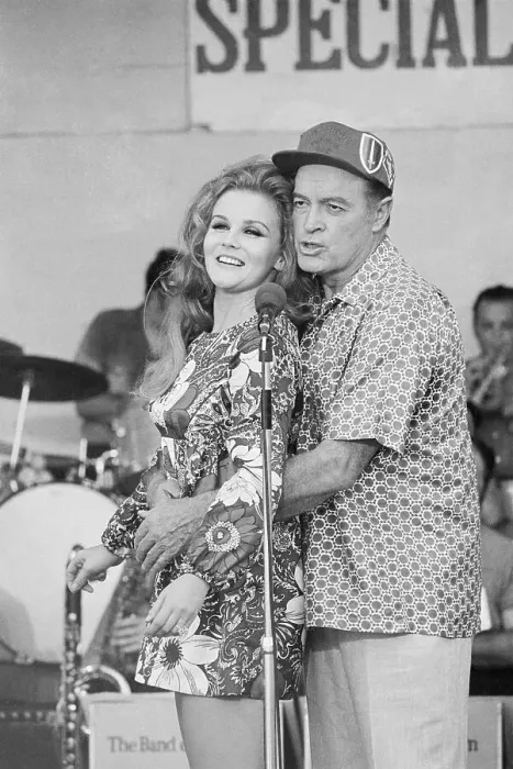 Framed Print : Ann-Margret and Bob Hope Framed Print : Ann-Margret and Bob Hope