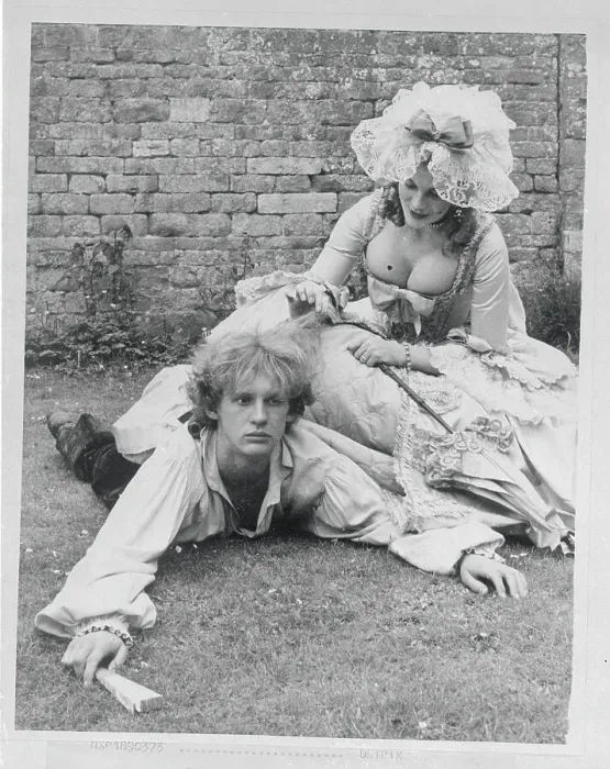 Framed Print : Ann-Margret and Peter Firth in Acting Scene Framed Print : Ann-Margret and Peter Firth in Acting Scene