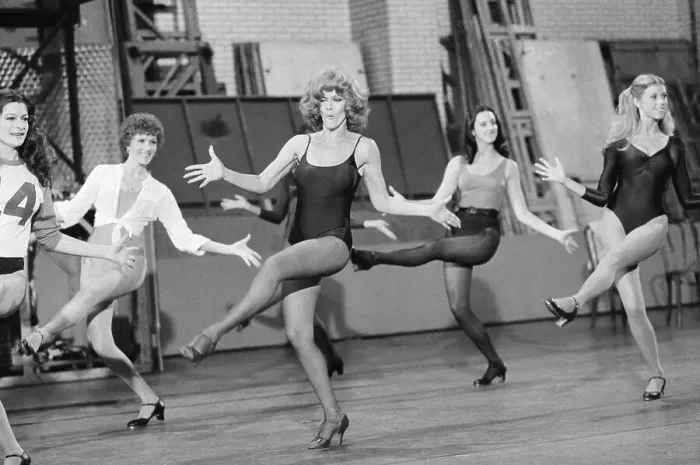 Framed Print : Ann-Margret Rehearsing With The Rockett Framed Print : Ann-Margret Rehearsing With The Rockett