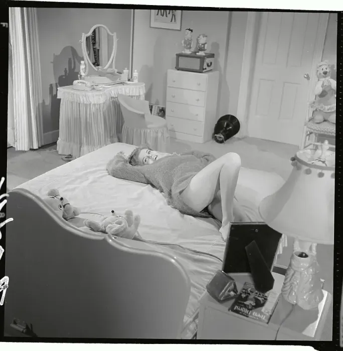 Framed Print : Ann-Margret Singing in Bed Framed Print : Ann-Margret Singing in Bed