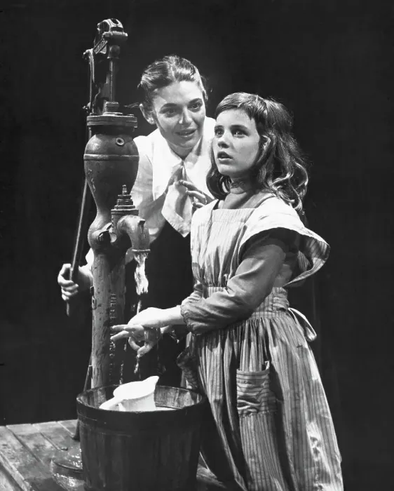 Framed Print : Anne Bancroft and Patty Duke in The Miracle Worker Framed Print : Anne Bancroft and Patty Duke in The Miracle Worker