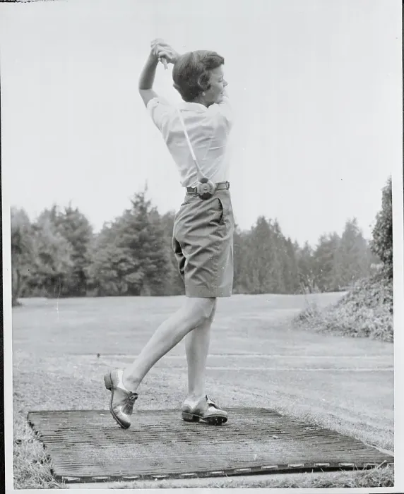 Framed Print : Anne Quast Swinging Golf Club Framed Print : Anne Quast Swinging Golf Club