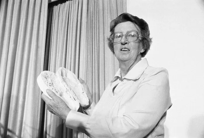 Framed Print : Anthropologist Mary Leakey Holding Footprint Casts Framed Print : Anthropologist Mary Leakey Holding Footprint Casts