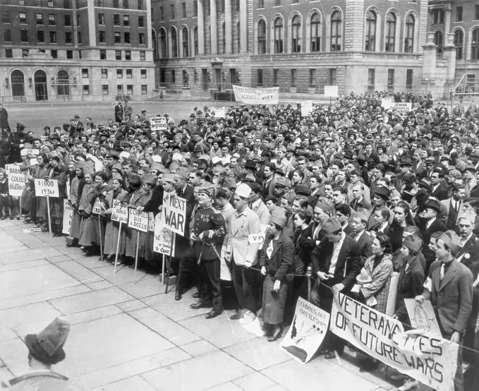 Framed Print : Anti War Protesters at Columbia University Framed Print : Anti War Protesters at Columbia University